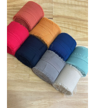 Pochette avec ruban de soie